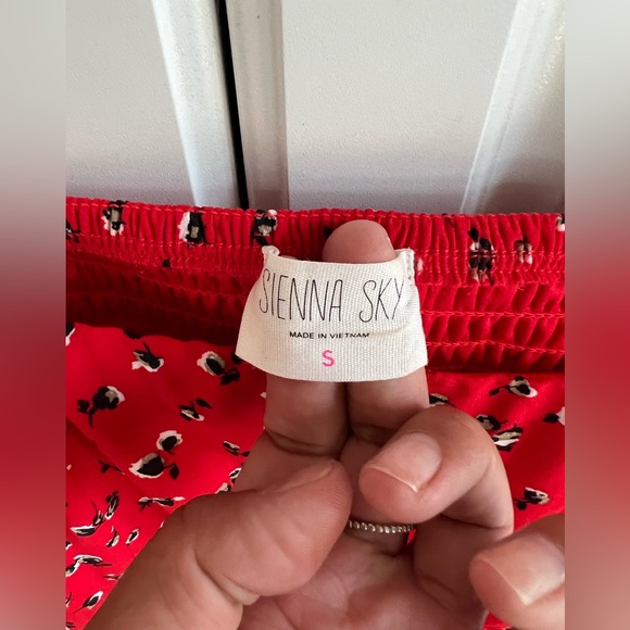 Sienna Sky dress women’s size small - Picture 5 of 6